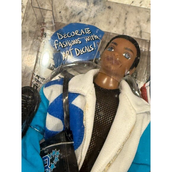 Mattel Flavas Tre Doll Y2K Boombox Music Urban Graffiti Rapper African American - Picture 2 of 5